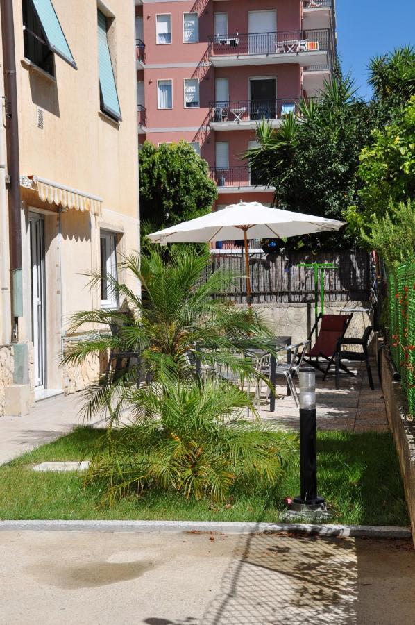 Apartamento Via Battisti 231 1 Pietra Ligure Exterior foto